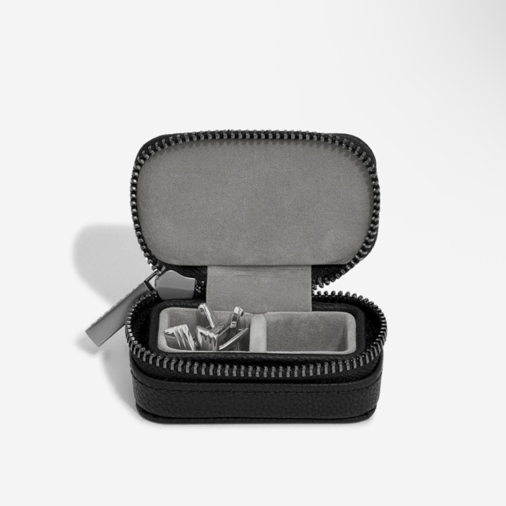 STACKERS BLACK ZIPPED TRAVEL CUFFLINK BOX